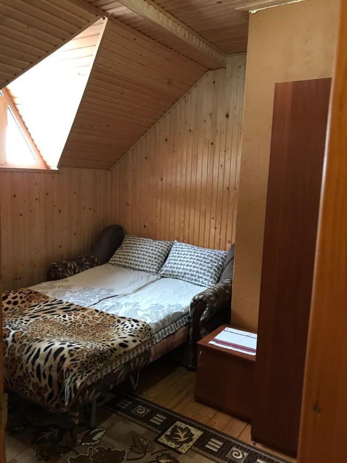 Котедж ,,Тік" Hotell Tatariv Rum bild