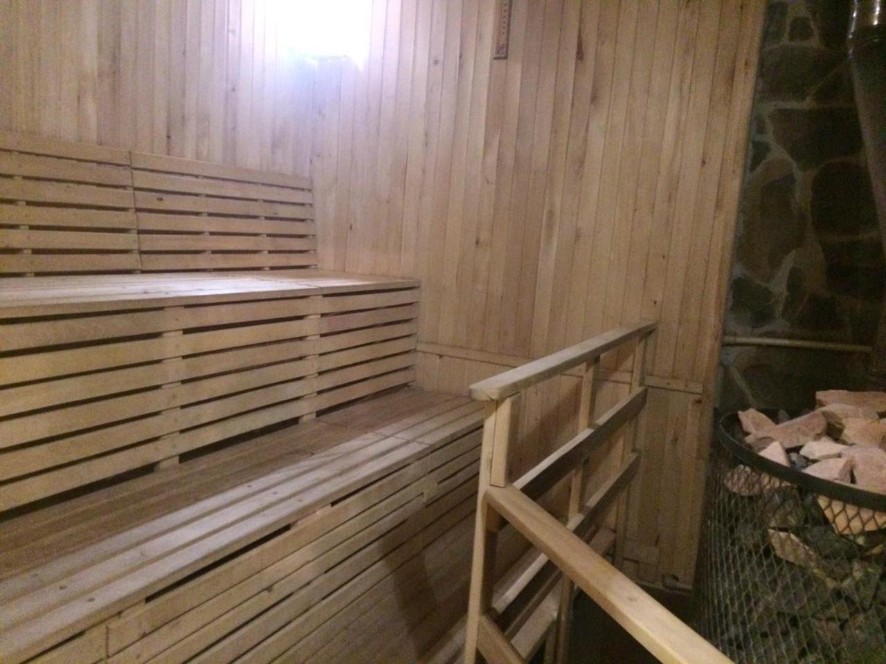 Котедж ,,Тік" Hotell Tatariv Exteriör bild